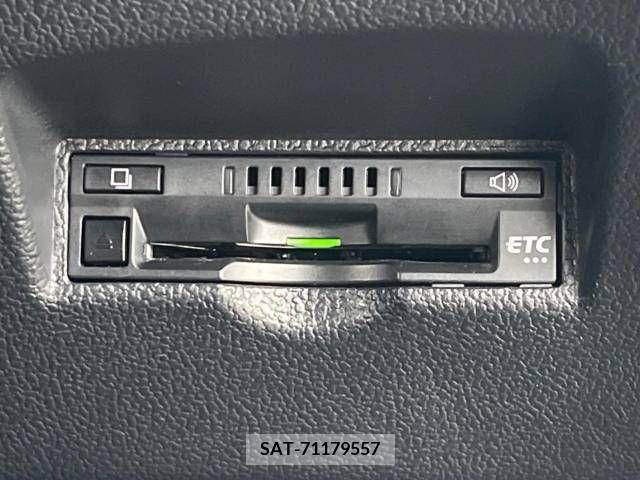 Toyota PRIUS 2019-03 322414-6