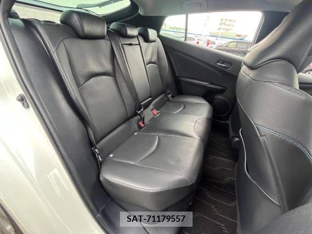 Toyota PRIUS 2019-03 322414-9