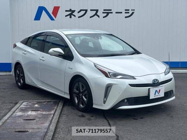 Toyota PRIUS 2019-03 322414-16
