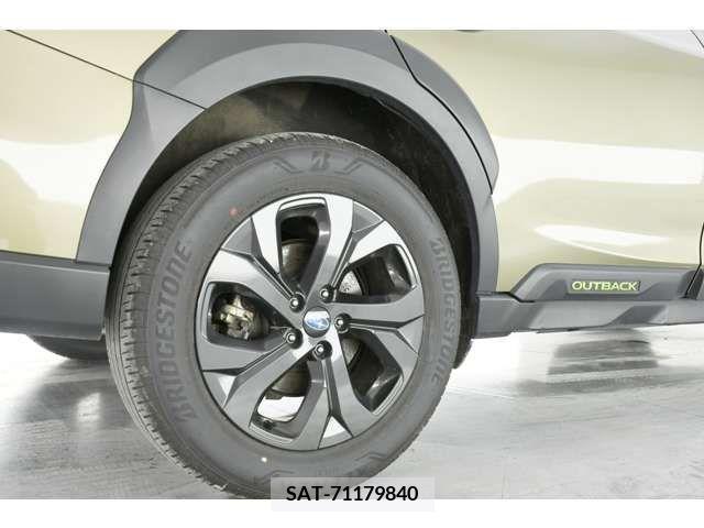 Subaru OUTBACK 2022-03 337251-11
