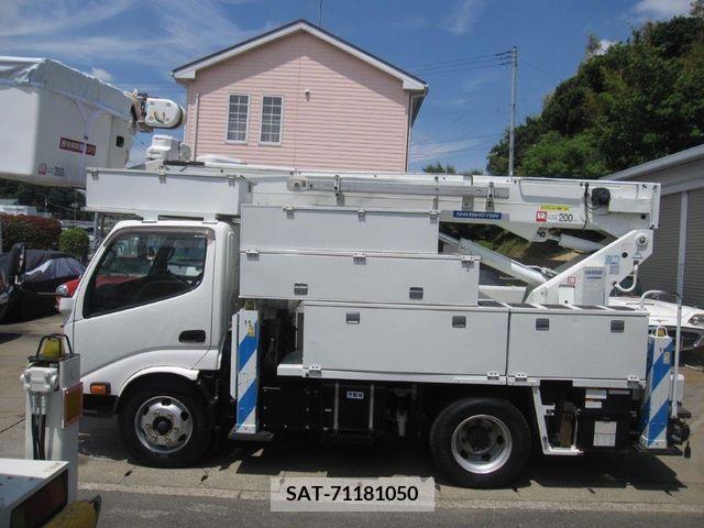 Hino DUTRO 2012-03 267668-6