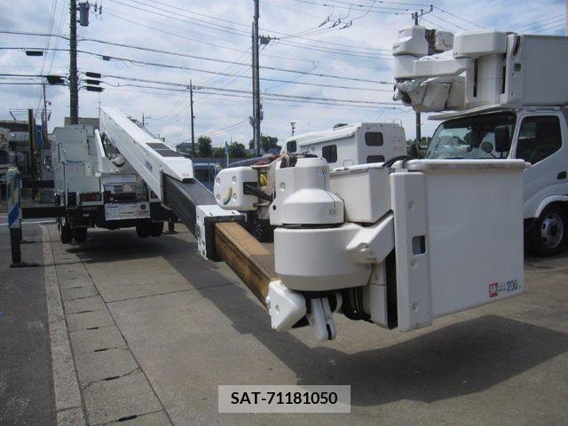 Hino DUTRO 2012-03 267668-9