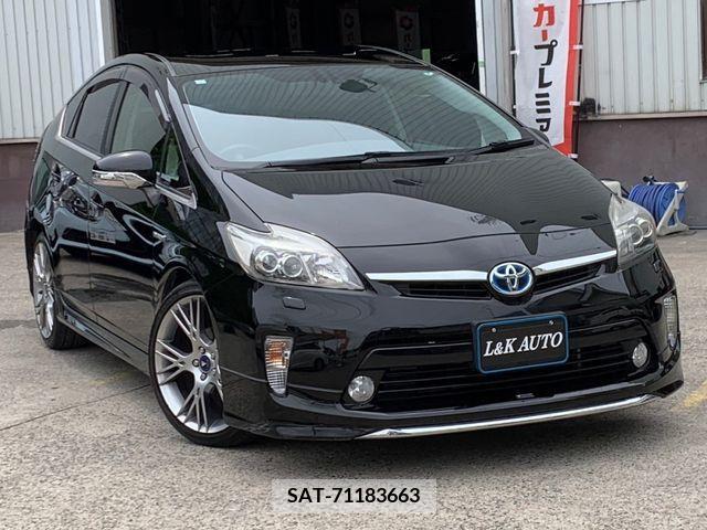 Toyota PRIUS 2013-02 282278-2