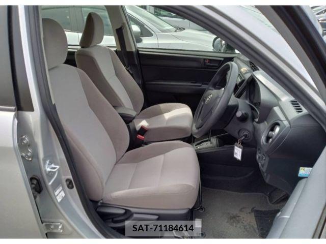 Toyota COROLLA AXIO 2017-04 264587-3