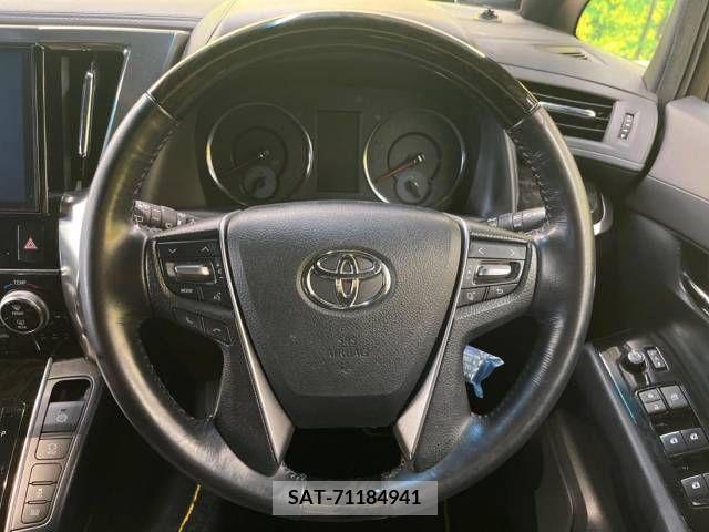 Toyota VELLFIRE 2017-06 332211-12