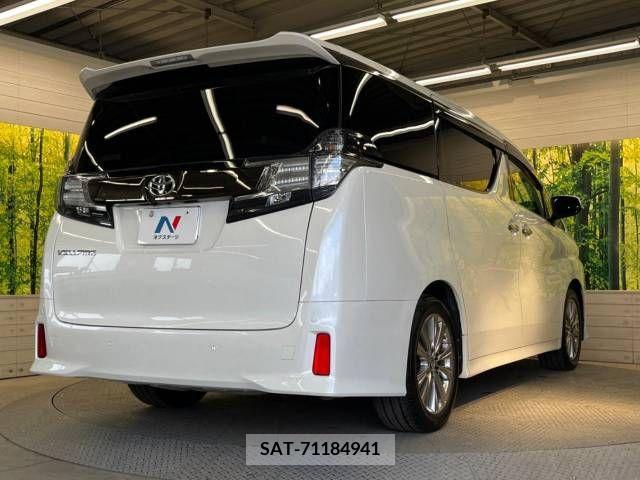 Toyota VELLFIRE 2017-06 332211-18