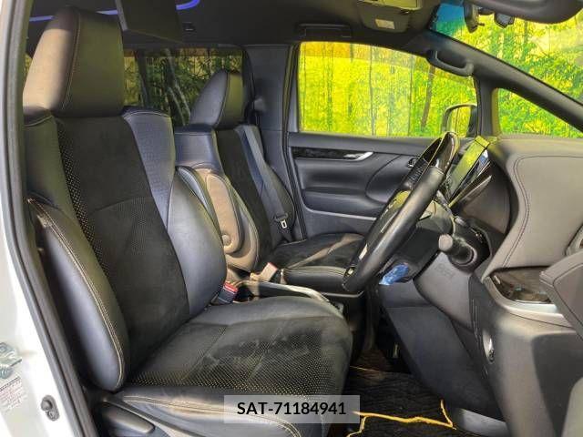 Toyota VELLFIRE 2017-06 332211-8