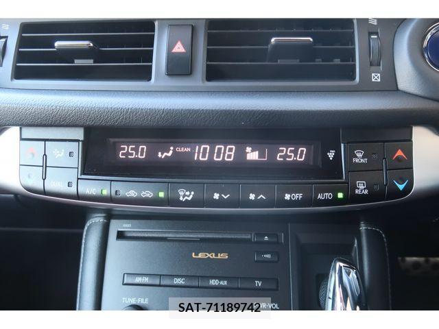 Lexus CT 2012-05 213706-8