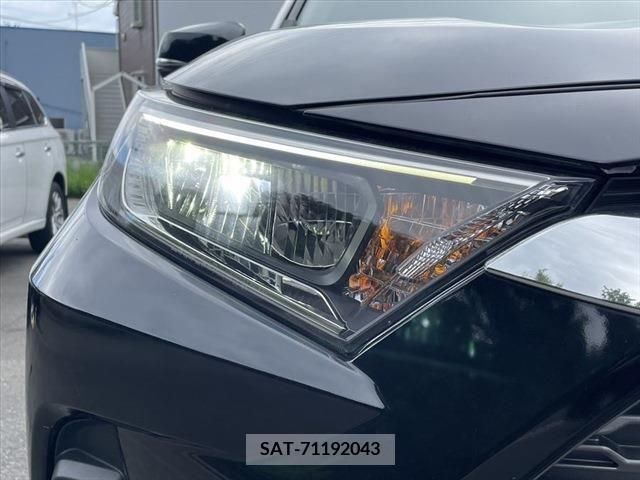 Toyota RAV4 2022-07 332368-11