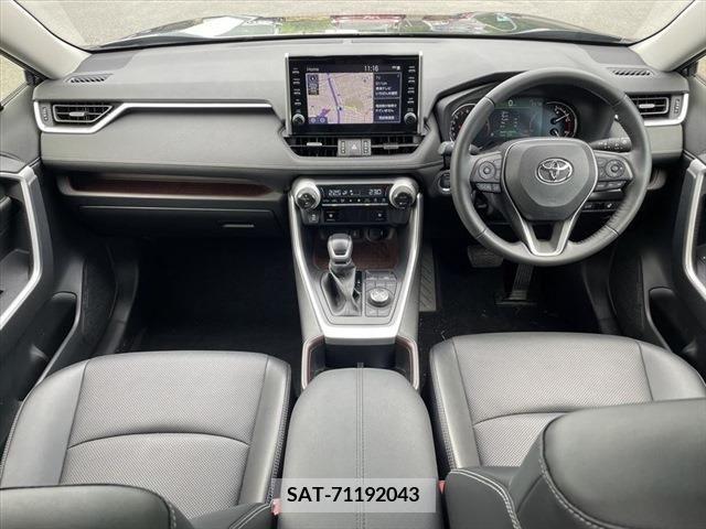 Toyota RAV4 2022-07 332368-1