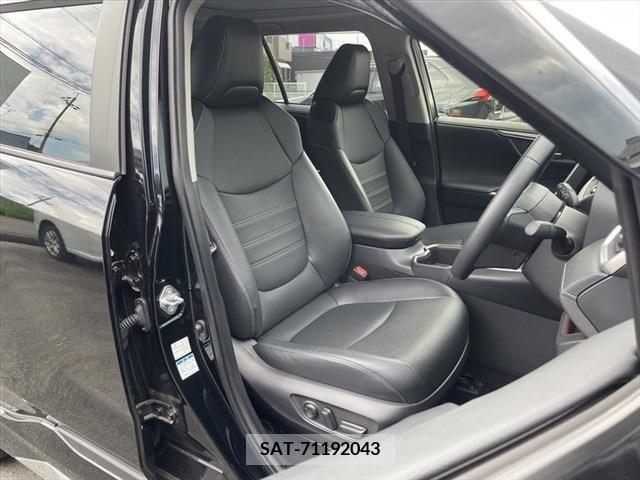 Toyota RAV4 2022-07 332368-7