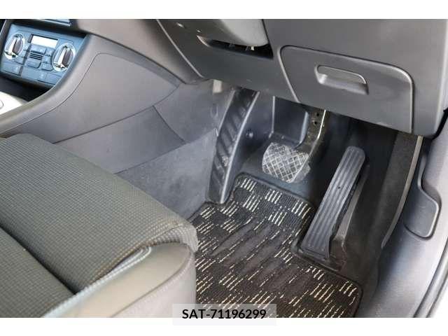 Audi Q3 2013-08 211542-24