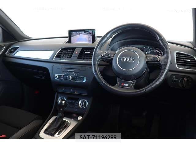 Audi Q3 2013-08 211542-1
