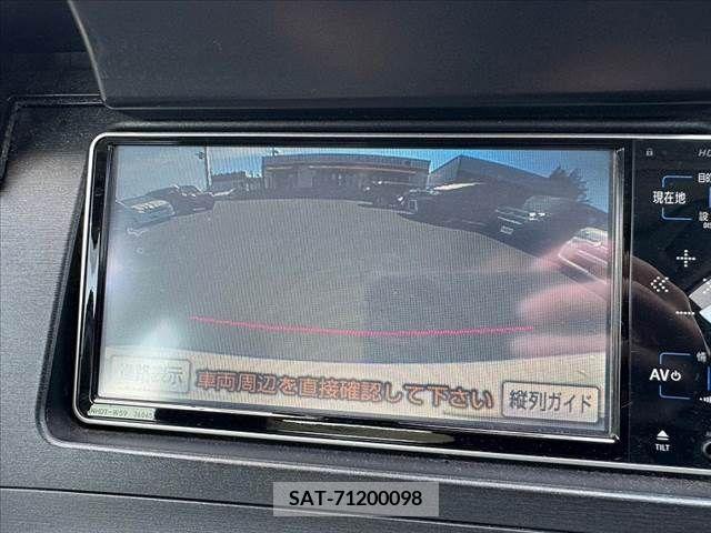 Toyota PRIUS 2010-02 227955-3