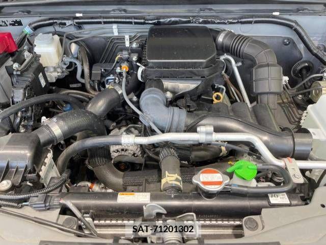 Suzuki JIMNY 2023-02 306273-18