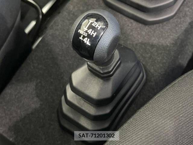 Suzuki JIMNY 2023-02 306273-4