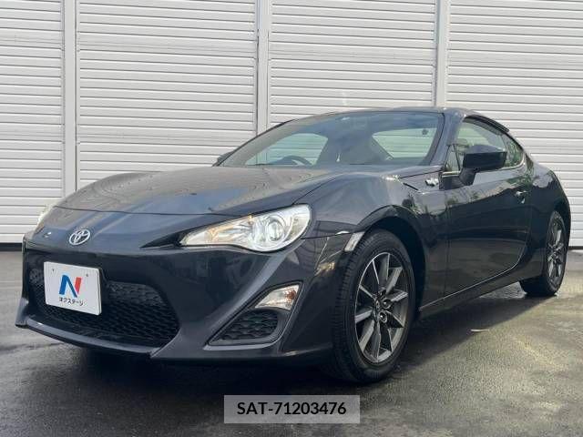 Toyota 86 2015-05 265134-15