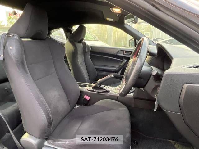 Toyota 86 2015-05 265134-6