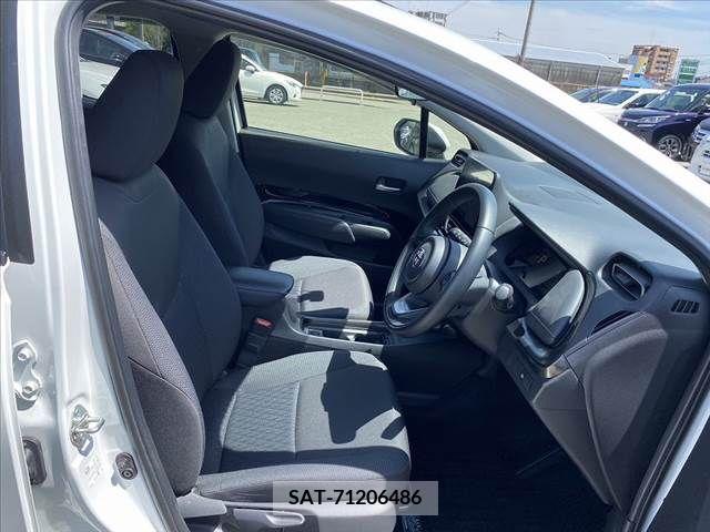Toyota AQUA 2022-01 292144-15