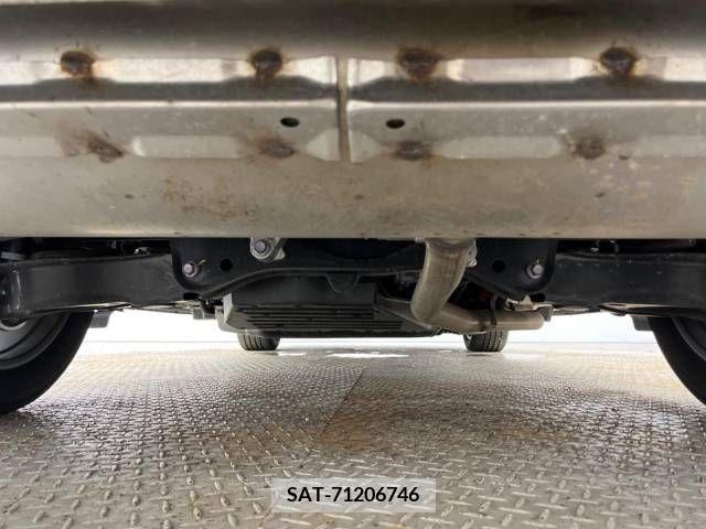 Toyota CROWN 2023-02 358178-18