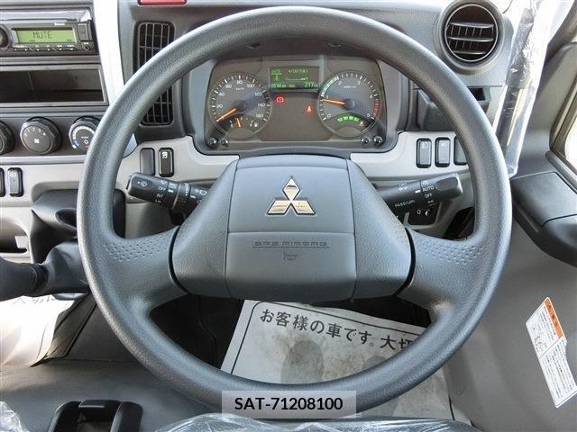 Mitsubishi CANTER 2024-02 250879-17