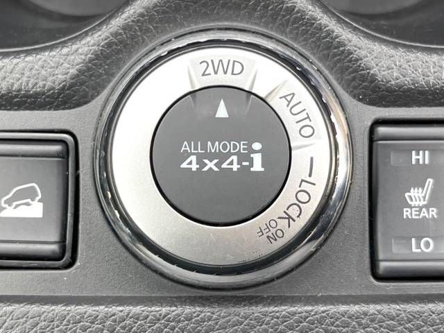Nissan X-TRAIL 2017-07 12051-2