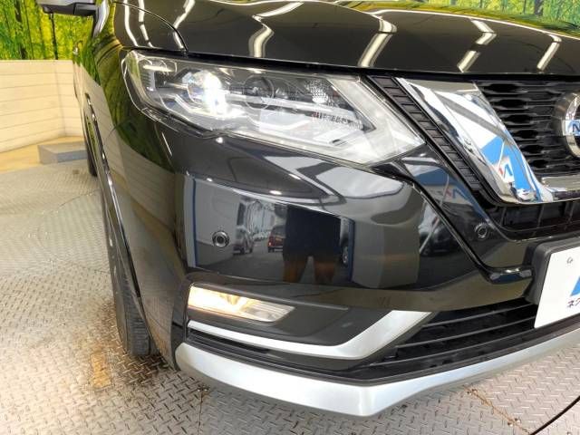 Nissan X-TRAIL 2017-07 12051-12