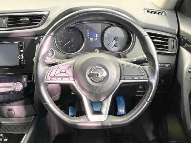Nissan X-TRAIL 2017-07 12051-11