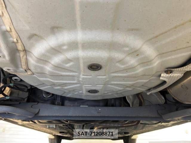 Nissan NOTE 2017-05 279976-19