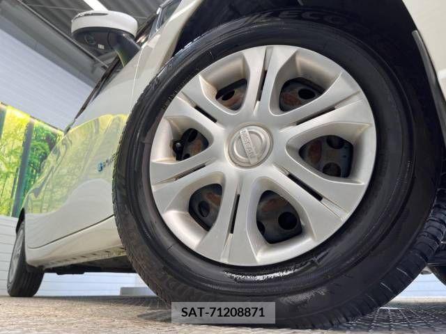 Nissan NOTE 2017-05 279976-13