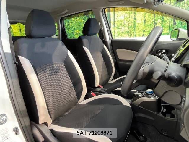 Nissan NOTE 2017-05 279976-8