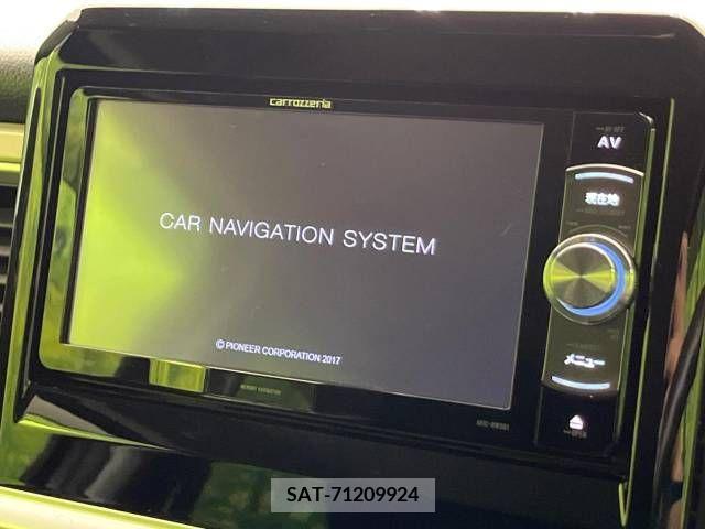 Suzuki X BEE 2018-06 295112-2