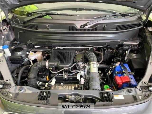 Suzuki X BEE 2018-06 295112-18