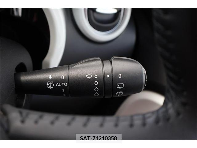 Renault TWINGO 2022-05 316975-10