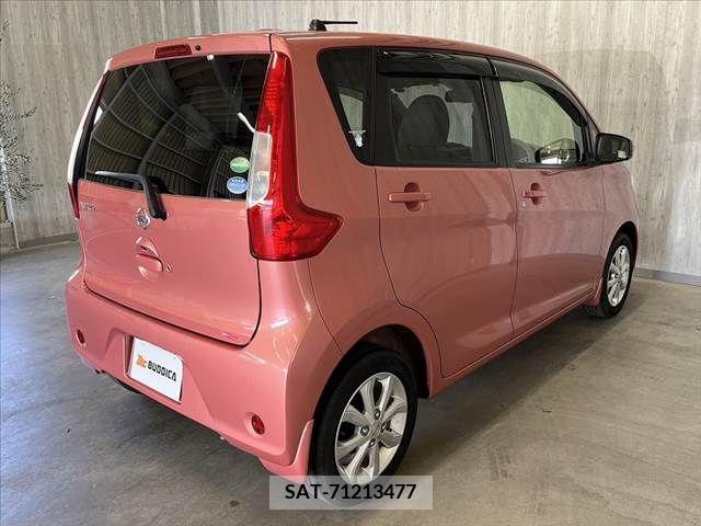 Nissan DAYZ 2017-09 266544-12