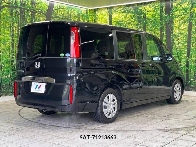 Honda STEP WGN 2015-12 375719-18