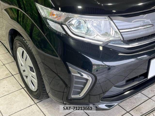 Honda STEP WGN 2015-12 375719-13