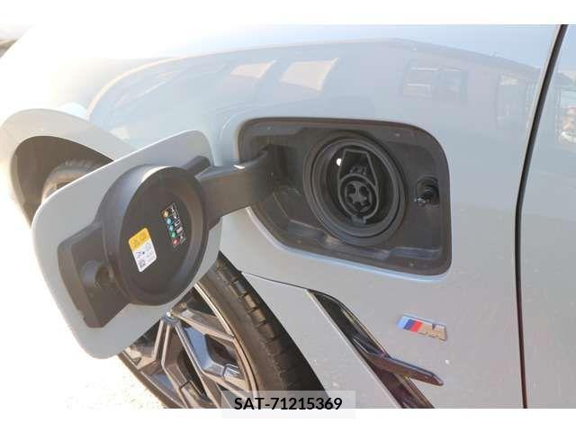 Bmw i4 2022-04 389667-13