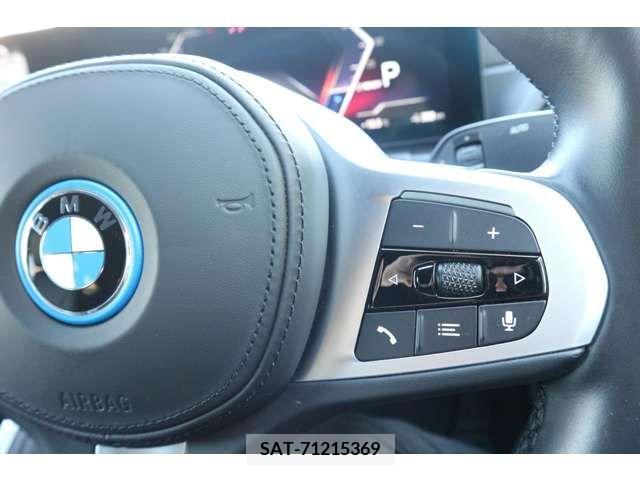 Bmw i4 2022-04 389667-17