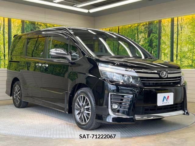 Toyota VOXY 2016-11 336248-16