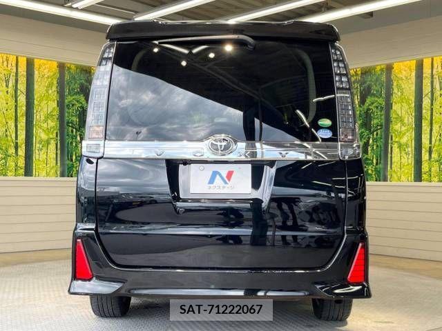 Toyota VOXY 2016-11 336248-15
