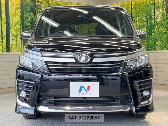 Toyota VOXY 2016-11 336248-14