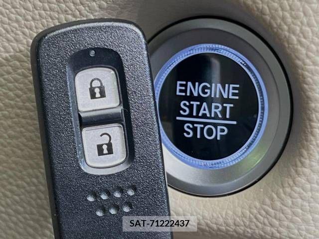 Honda N BOX 2019-09 278599-6