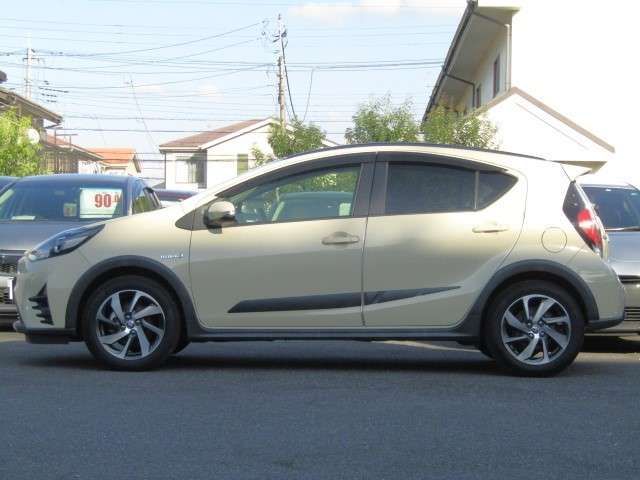Toyota AQUA 2017-08 16236-3