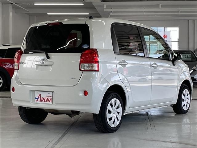 Toyota PORTE 2014-01 11742-4