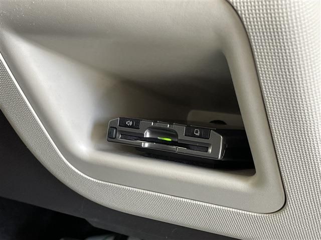 Toyota PORTE 2014-01 11742-28
