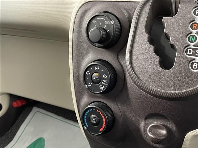Toyota PORTE 2014-01 11742-23