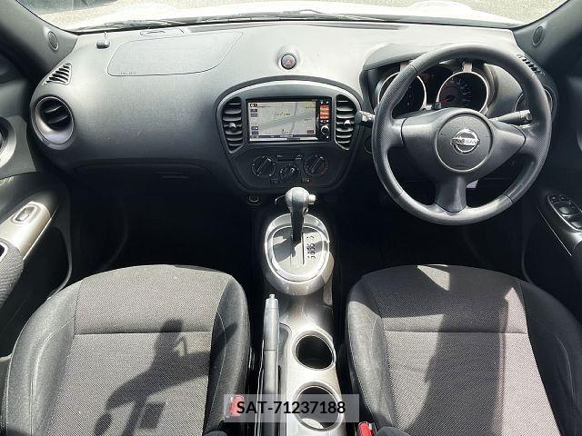 Nissan JUKE 2012-01 229579-1