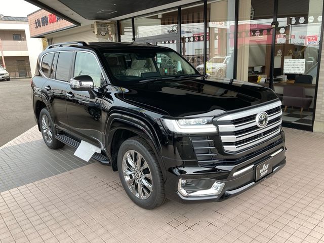 Toyota LAND CRUISER 2023-04 3660-1