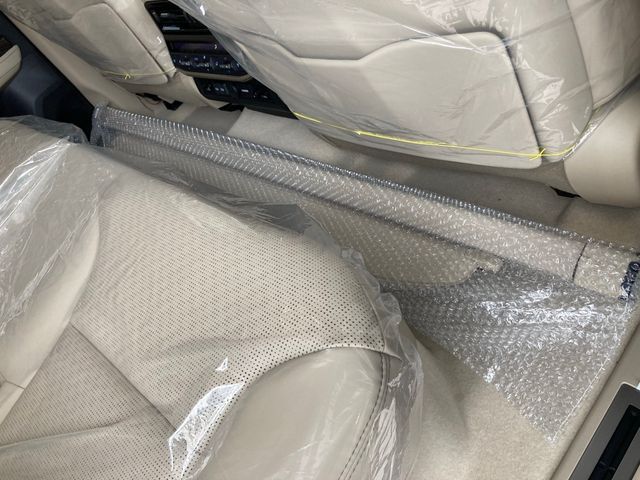 Toyota LAND CRUISER 2023-04 3660-22